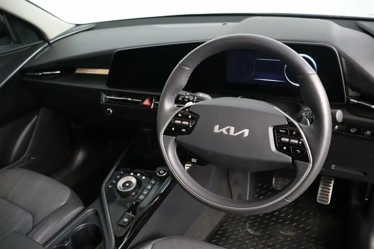 2022-kia-niro-ev-e-4-big-26