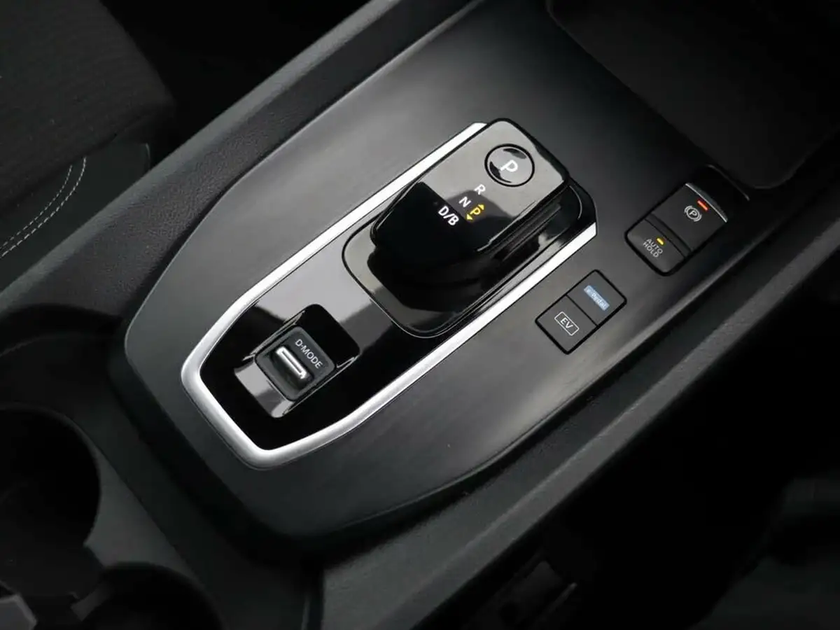 2022-nissan-qashqai-15-acenta-premium-big-20