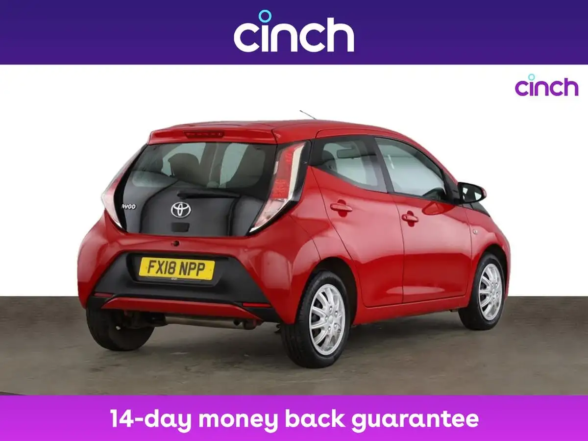 2018-toyota-aygo-10-vvt-i-x-play-71bhp-5d-x-shift-big-6