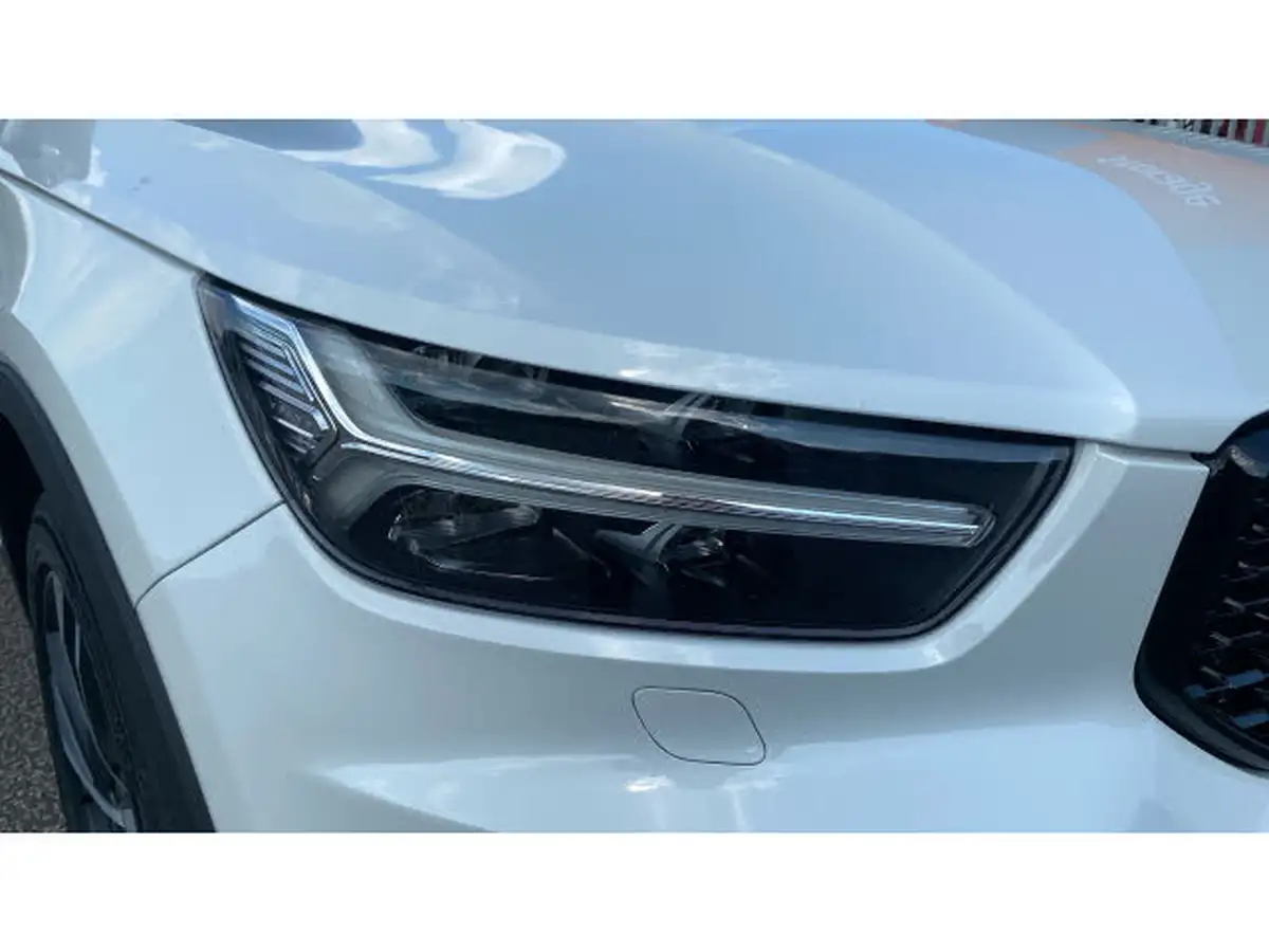 2021-volvo-xc40-15-t3-r-design-pro-163bhp-geartronic-big-41