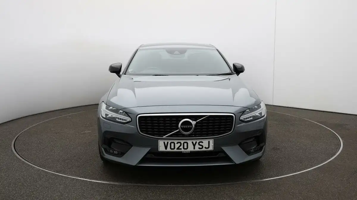 2020-volvo-s60-20-b5-r-design-big-32