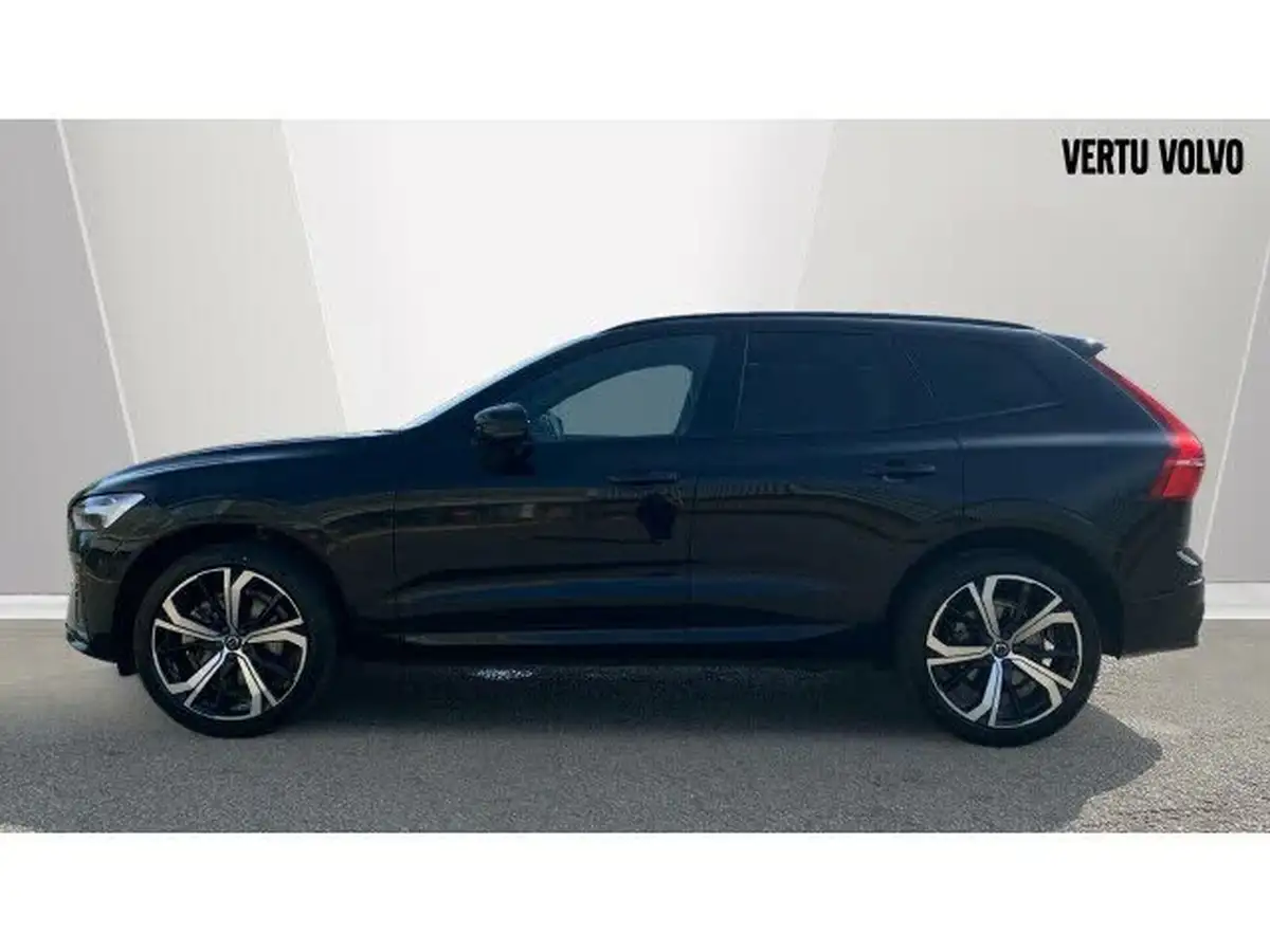 2022-volvo-xc60-20-b5-r-design-awd-big-7