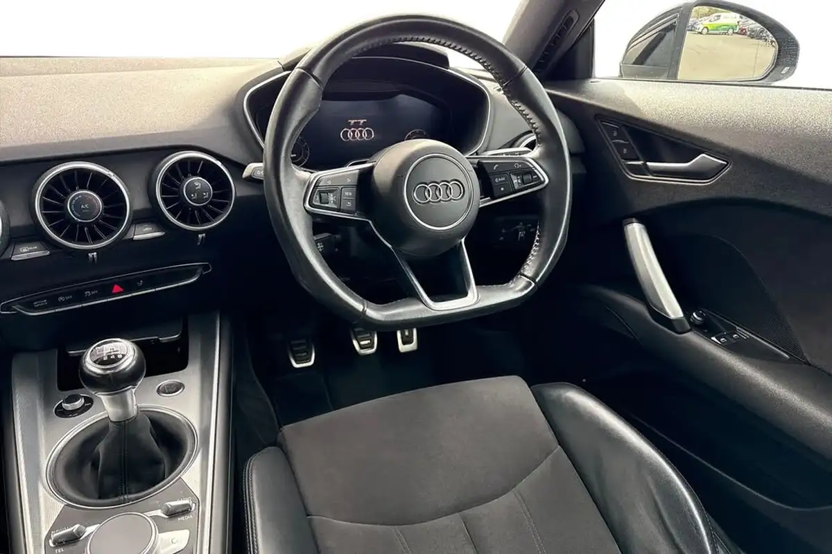 2016-audi-tt-coupe-18-tfsi-sport-big-17