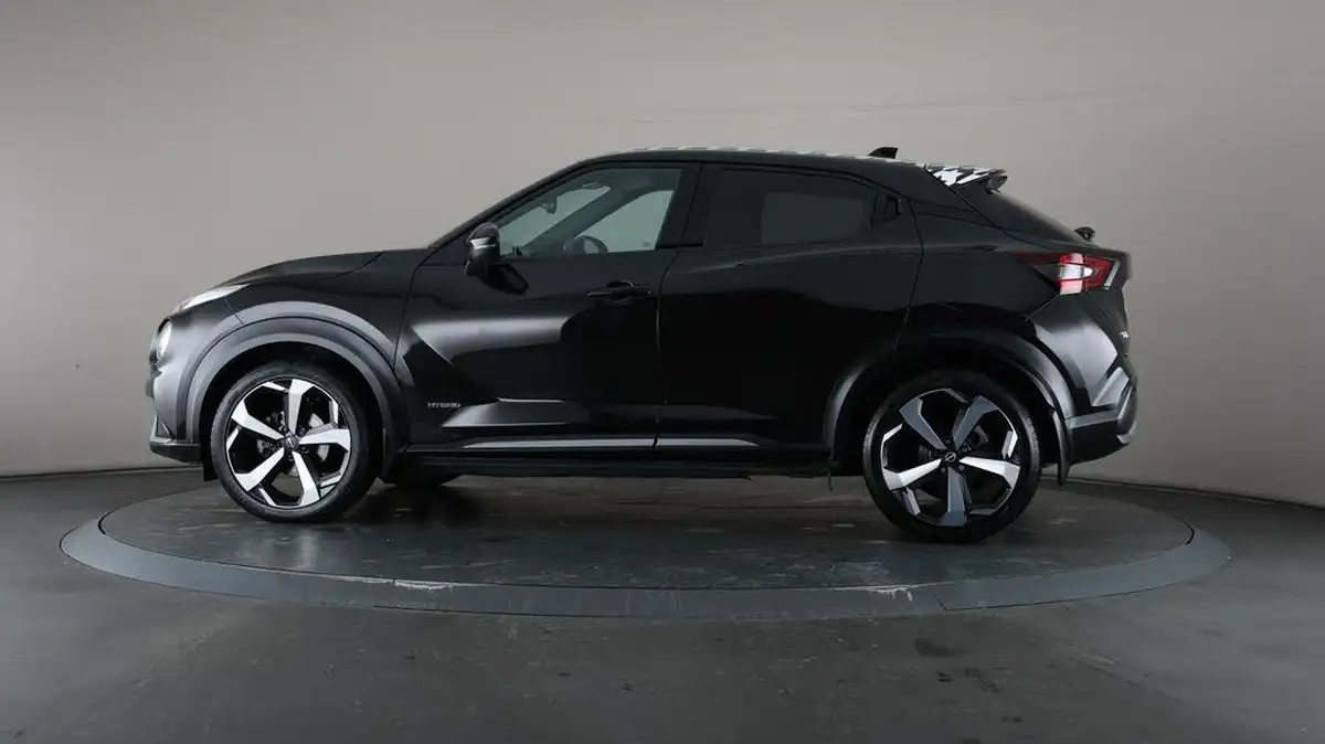 2022-nissan-juke-16-hybrid-tekna-big-29