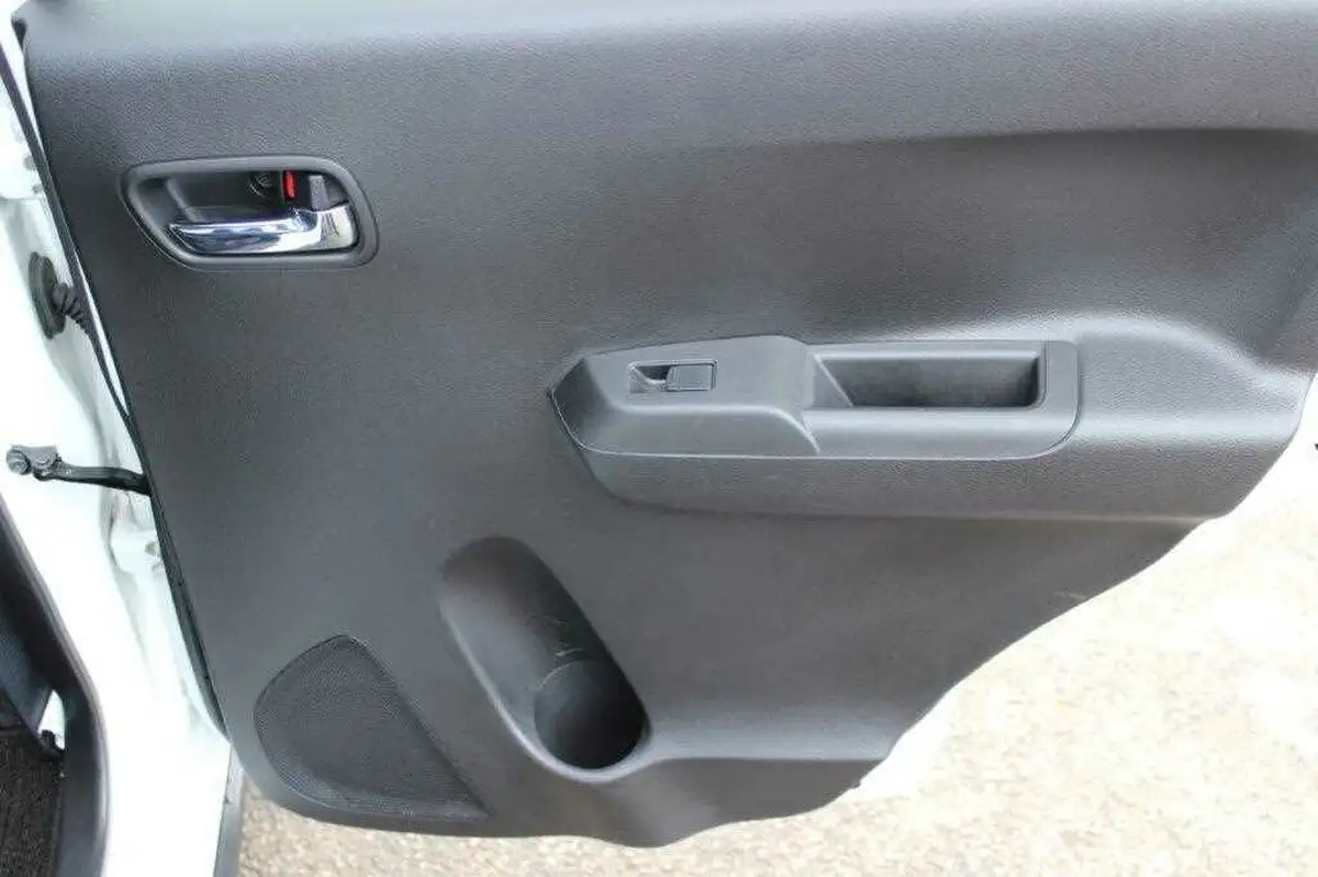 2021-suzuki-ignis-12-dualjet-sz5-big-19