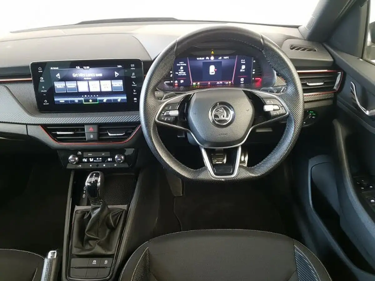 2024-skoda-kamiq-15-tsi-monte-carlo-dsg-big-6