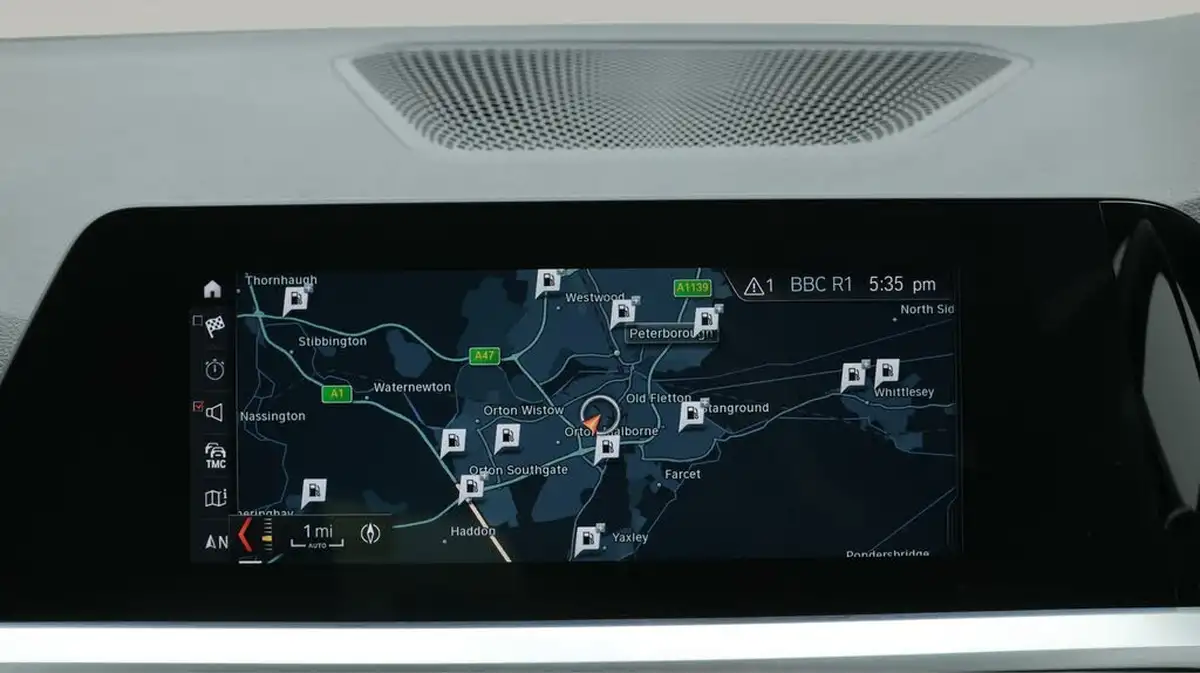 2020-bmw-3-series-20-330i-sport-saloon-4d-big-11