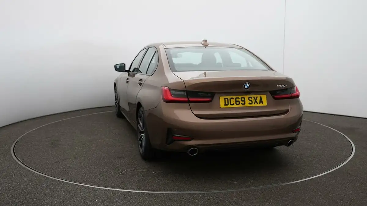 2020-bmw-3-series-20-330i-sport-saloon-4d-big-52