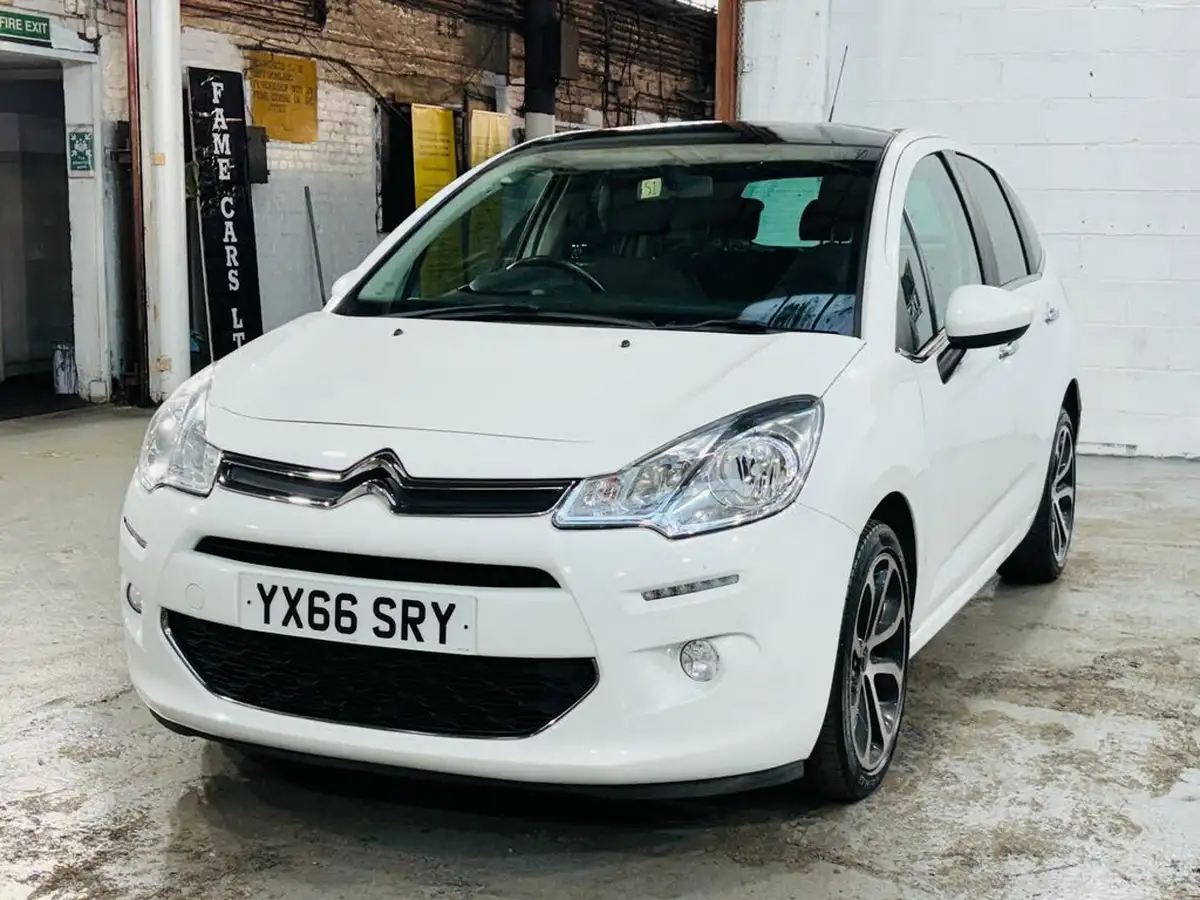 2016-citroen-c3-12-platinum-ss-etg-big-2