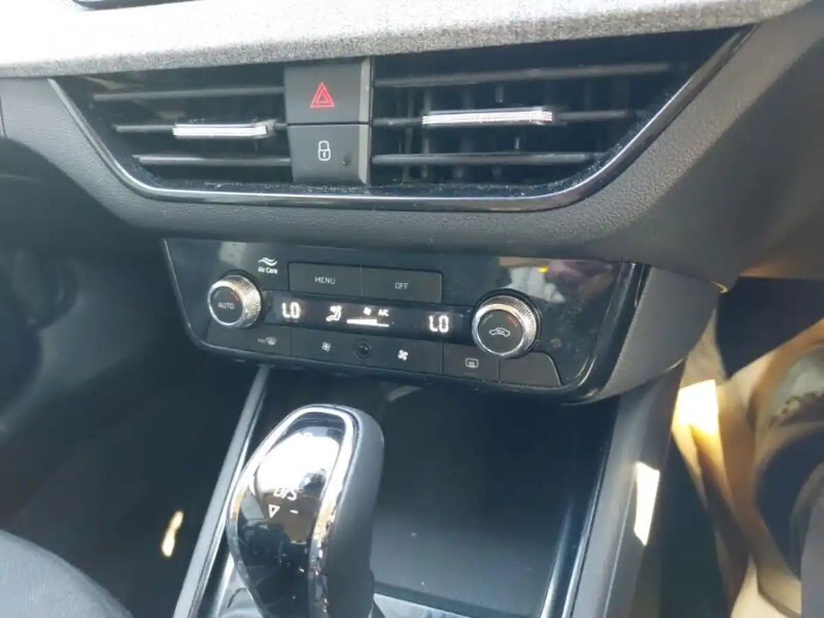 2024-skoda-kamiq-10-tsi-se-116ps-dsg-big-15