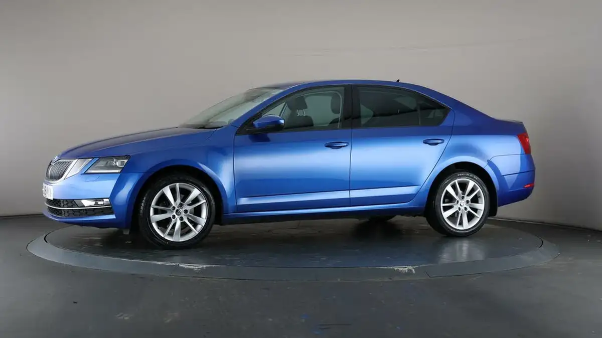 2019-skoda-octavia-15-tsi-se-l-hatchback-dsg-big-30