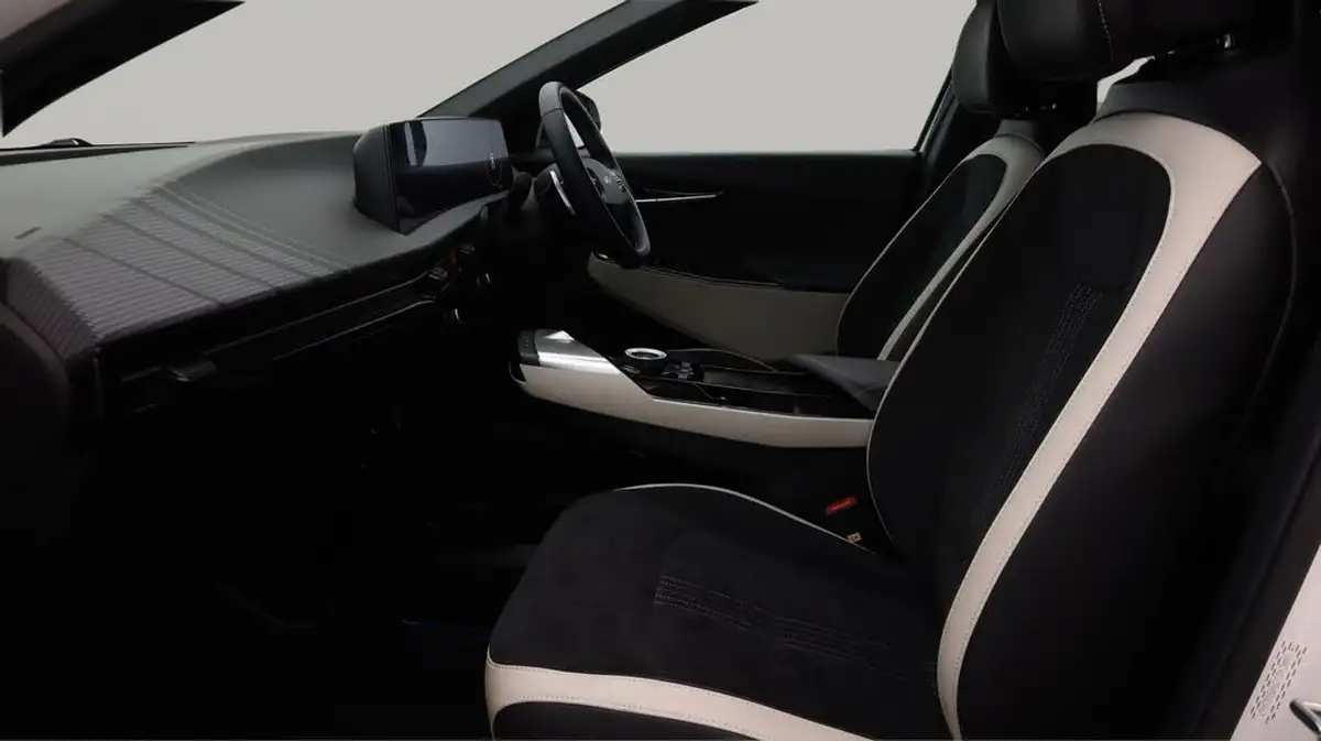 2022-kia-ev6-e-gt-line-320bhp-awd-big-14