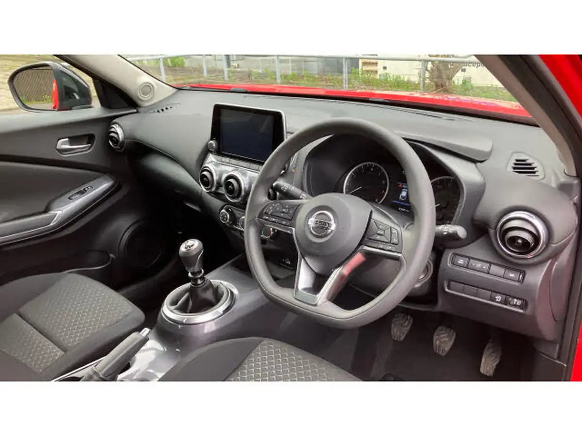 2022-nissan-juke-10-dig-t-acenta-big-10