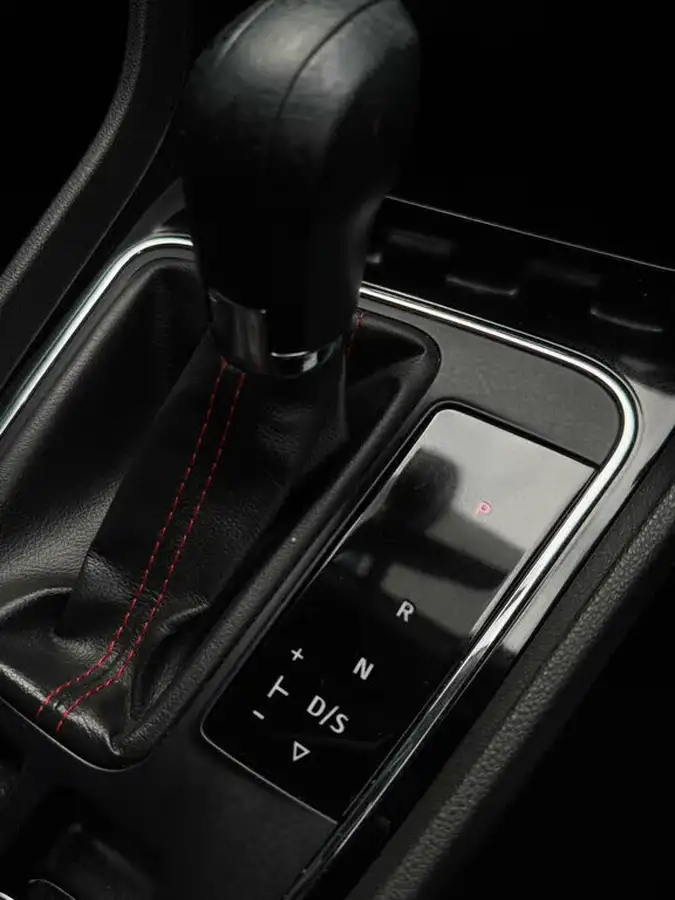 2019-seat-leon-15-tsi-evo-fr-sport-150ps-hatchback-dsg-big-39