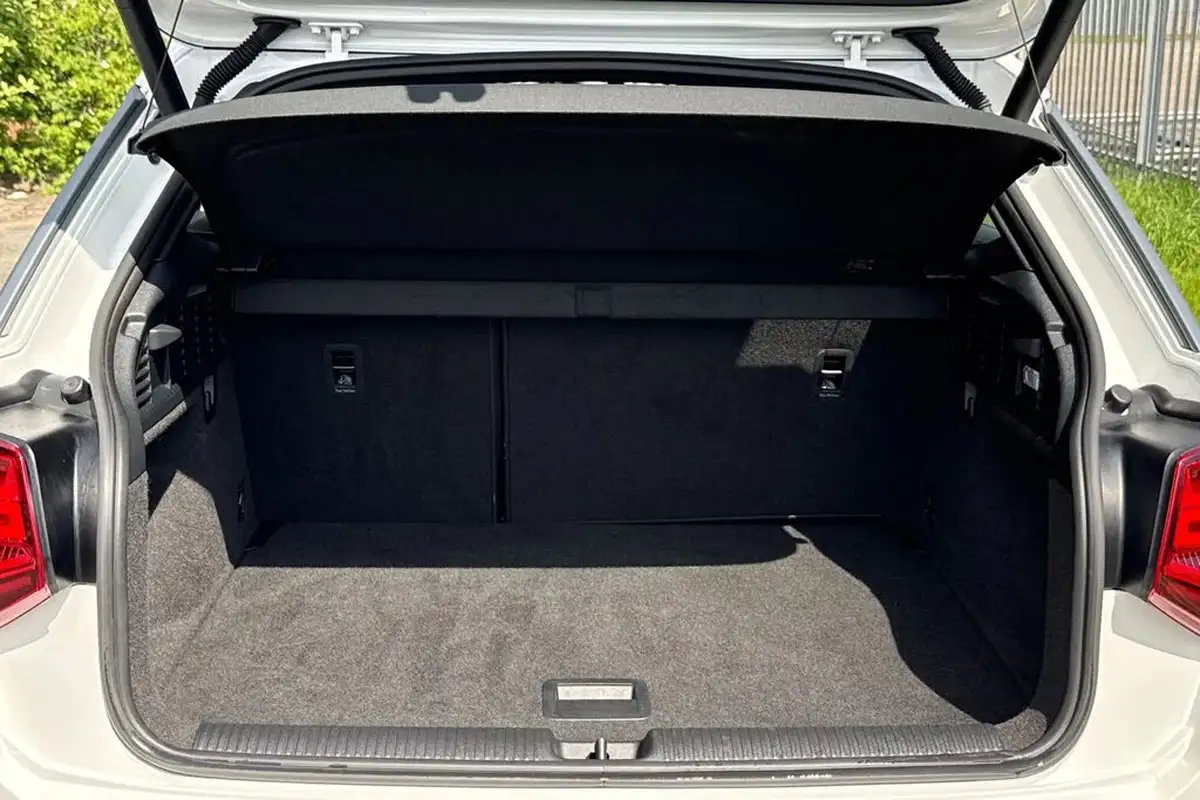 2021-audi-q2-15-35-tfsi-s-line-big-9