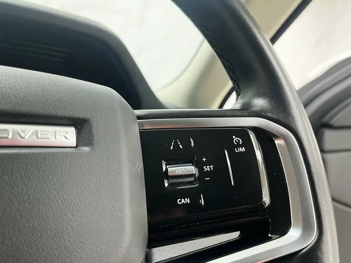 2021-land-rover-range-rover-evoque-20-d165-evoque-big-26