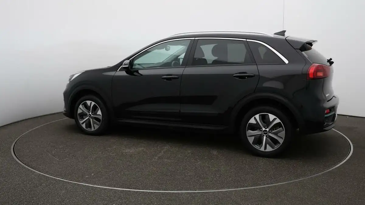2022-kia-e-niro-ev-2-134bhp-39-big-40
