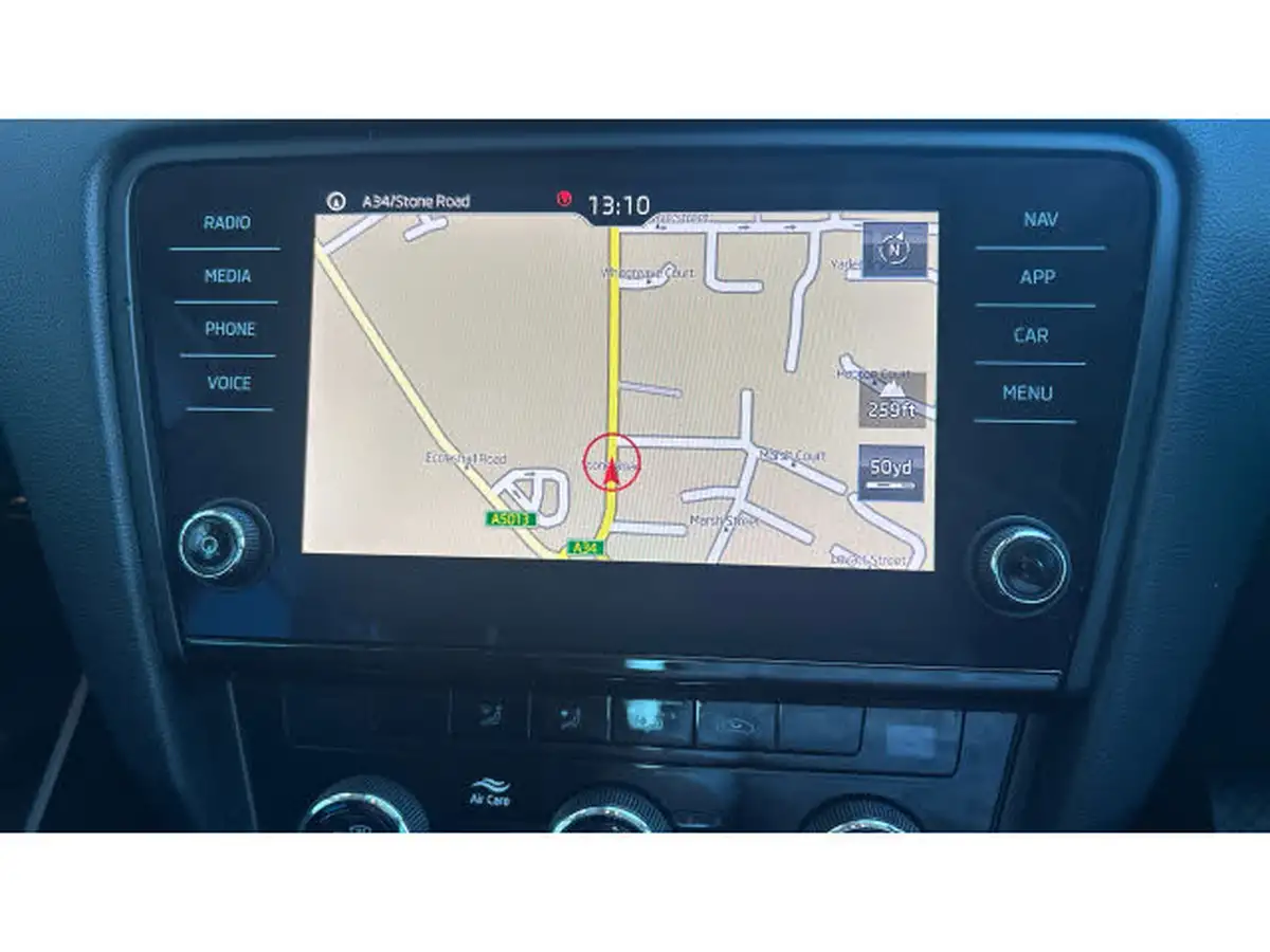 2019-skoda-octavia-15-tsi-se-l-estate-dsg-big-22
