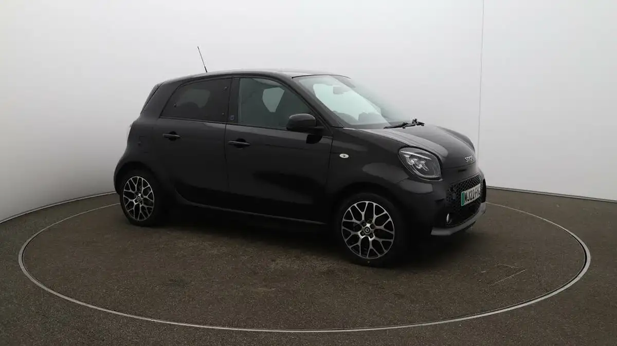 2022-smart-forfour-eq-exclusive-big-36