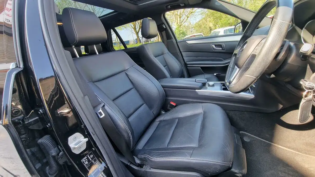 2014-mercedes-benz-e-class-21td-e250-cdi-amg-sport-cdi-estate-5d-big-9