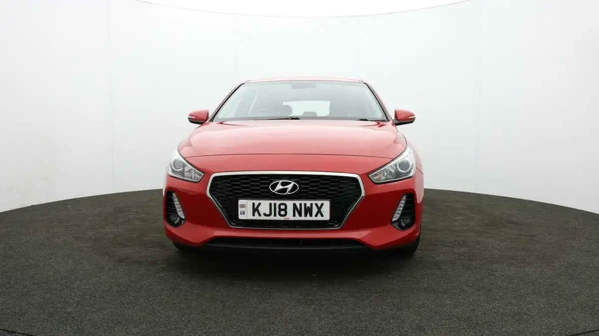 2018-hyundai-i30-16crdi-se-nav-109ps-blue-drive-isg-hatchback-1582cc-dct-big-47