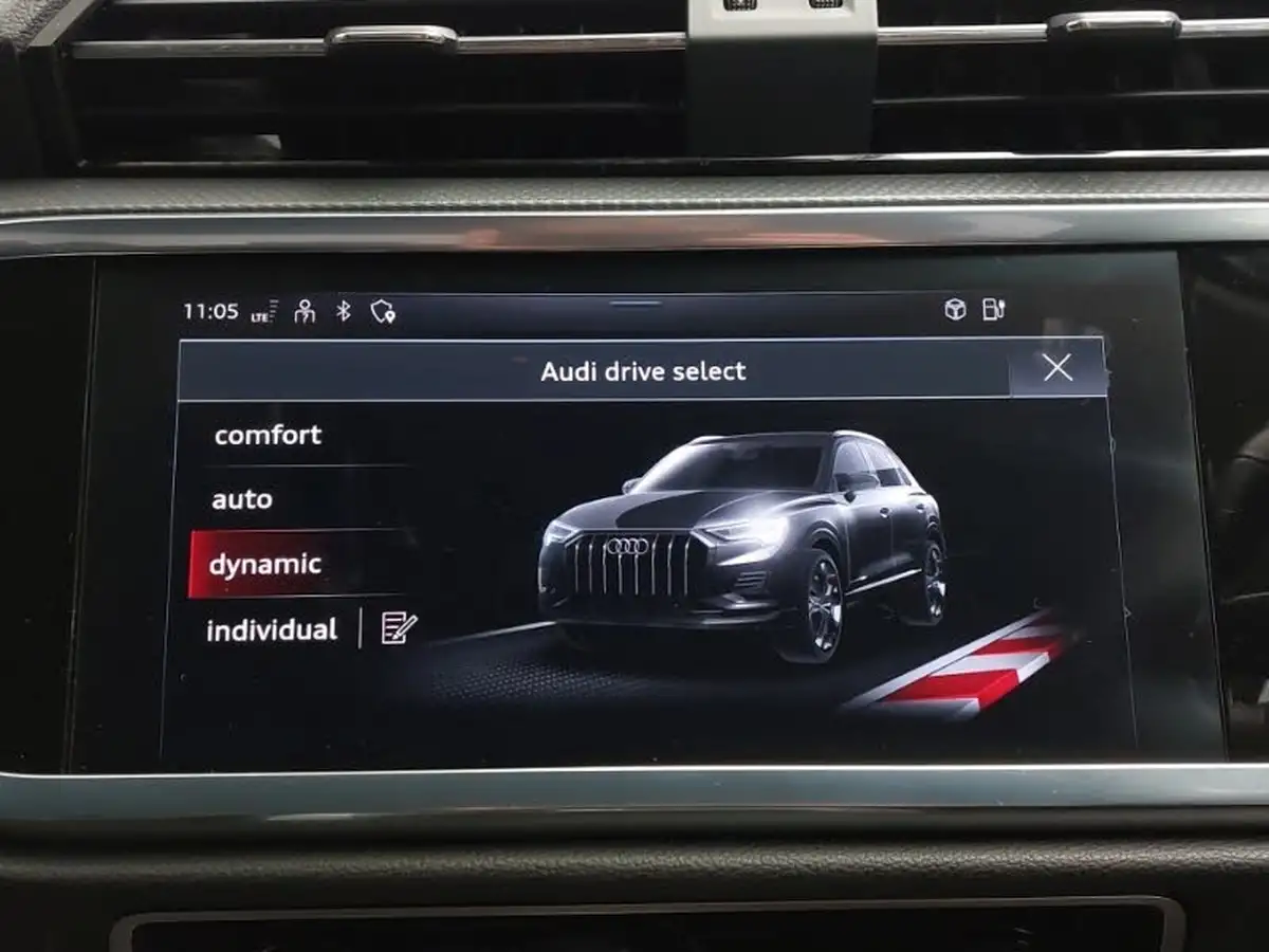 2023-audi-q3-14-45-tfsi-e-technik-big-16