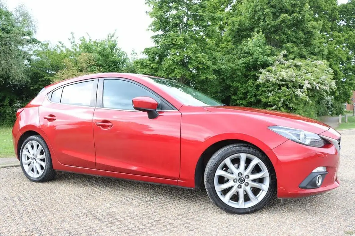 2015-mazda-mazda3-20-sport-nav-120ps-hatchback-5d-big-1