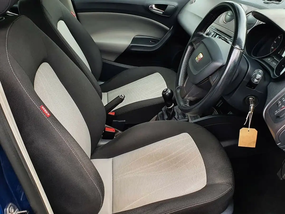 2013-seat-ibiza-14-toca-16v-85ps-hatchback-5d-big-10