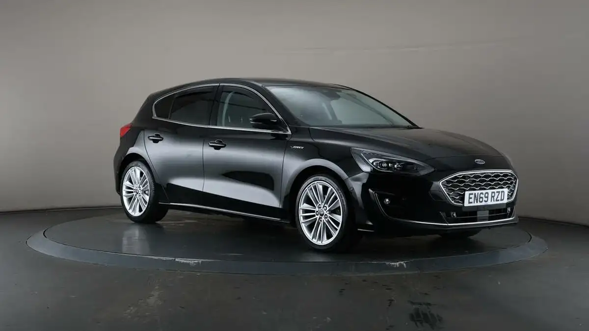 2020-ford-focus-15-vignale-hatchback-big-44