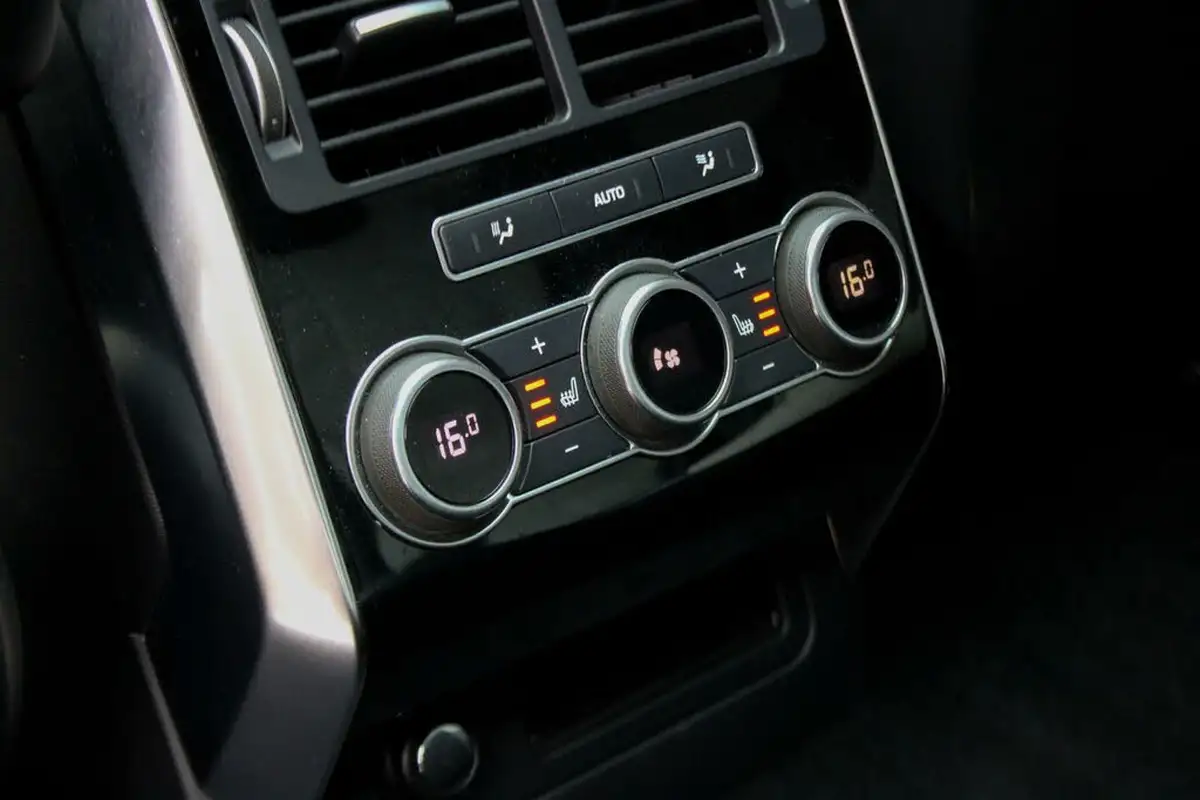 2015-land-rover-range-rover-sport-30-sd-v6-autobiography-dynamic-306bhp-4wd-big-29