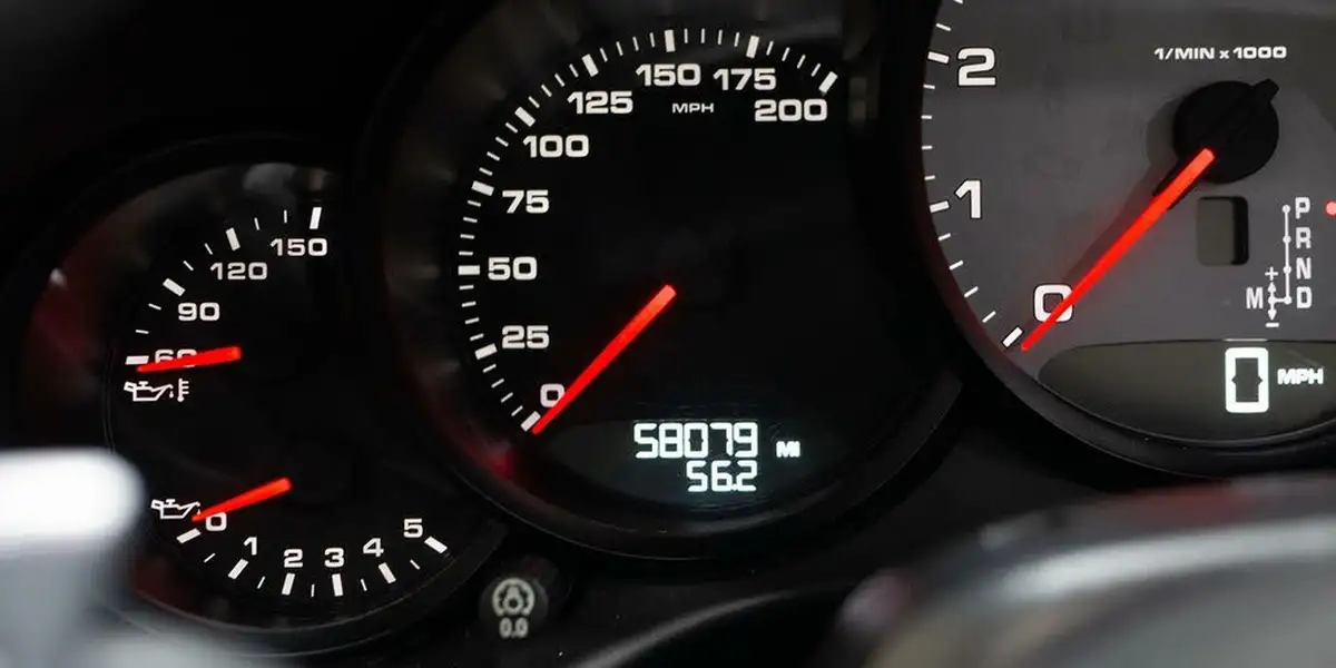 2013-porsche-911-38-carrera-s-cabriolet-pdk-big-30