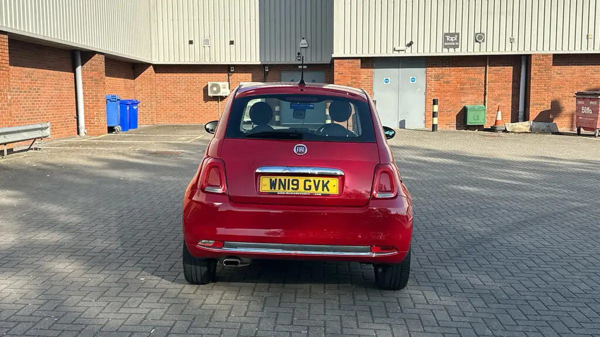 2019-fiat-500-12-lounge-ss-big-8