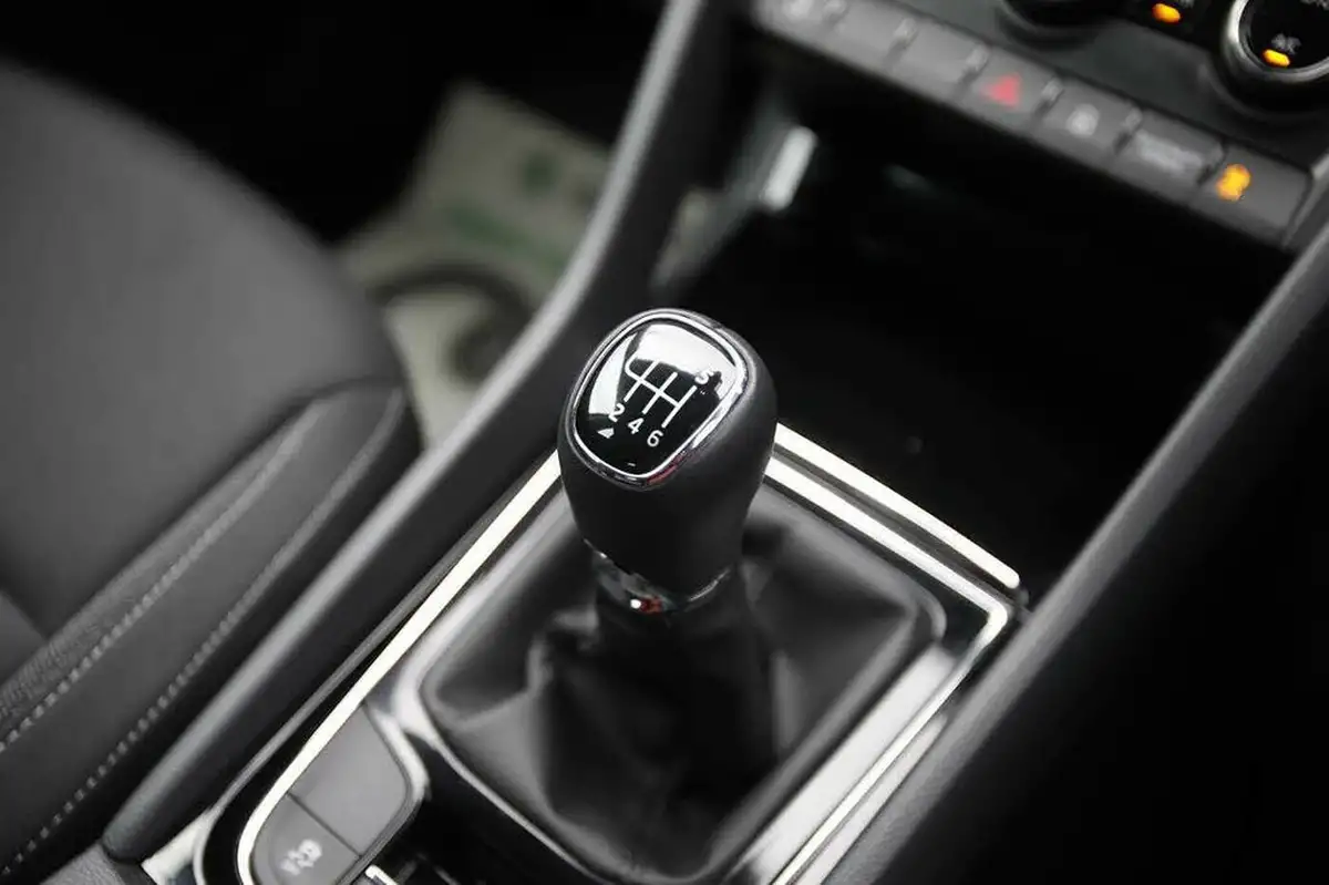 2024-skoda-karoq-10-tsi-se-edition-big-11