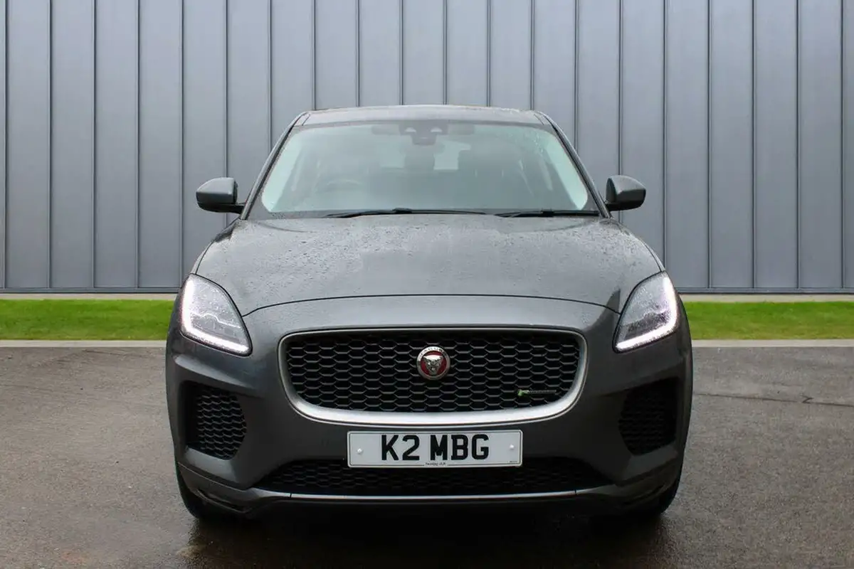 2018-jaguar-e-pace-20-i4-r-dynamic-s-249ps-ss-big-2