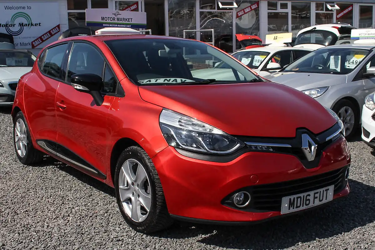 2016-renault-clio-15dci-dynamique-nav-ss-energy-big-3