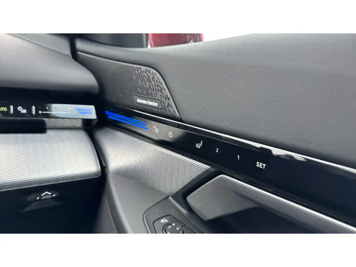 2025-bmw-5-series-20-520i-m-sport-mht-saloon-4d-big-19