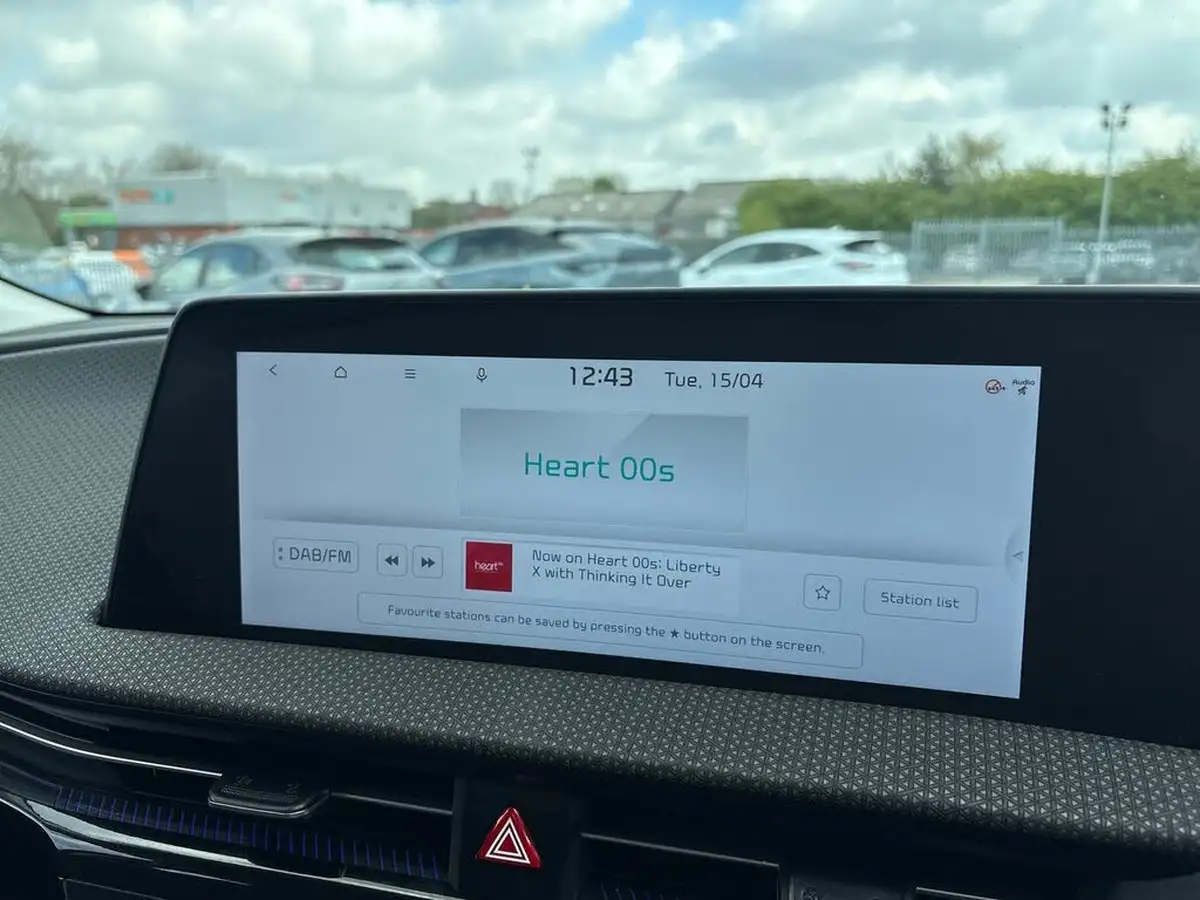 2024-kia-ev6-e-air-774kwh-lithium-ion-big-9