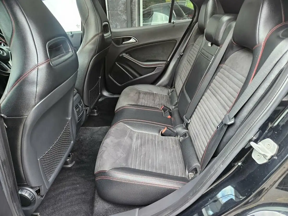 2014-mercedes-benz-gla-class-21cdi-amg-line-premium-plus-package-170bhp-220-4matic-7g-dct-big-25