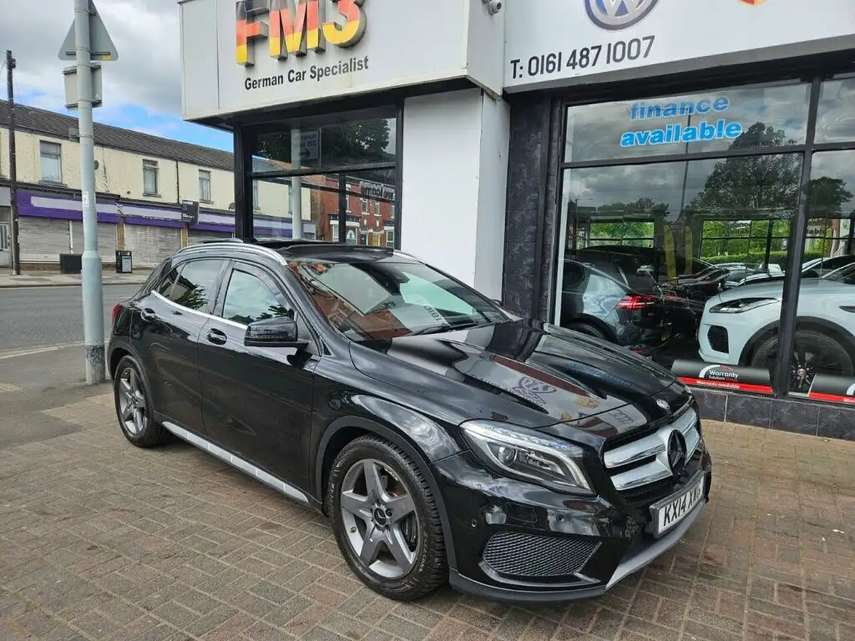 2014-mercedes-benz-gla-class-21cdi-amg-line-premium-plus-package-170bhp-220-4matic-7g-dct-big-1