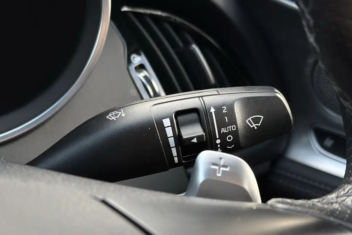 2022-kia-stinger-33-t-gdi-gt-s-big-39
