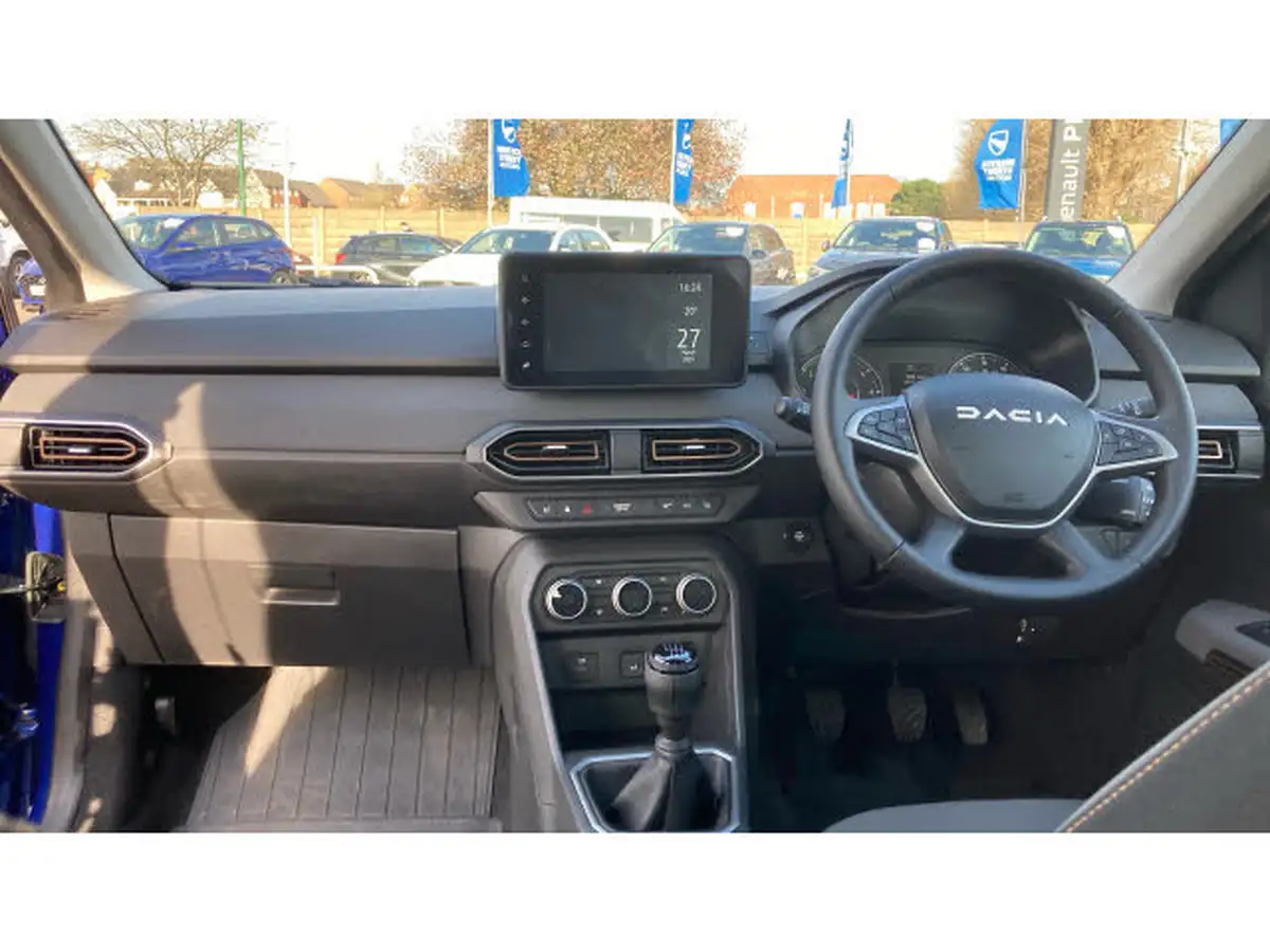 2024-dacia-sandero-stepway-10-tce-extreme-110bhp-big-9