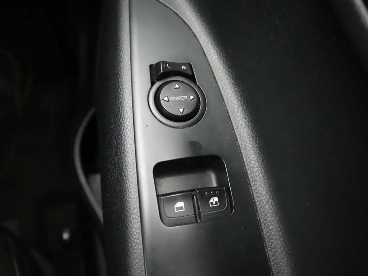 2022-kia-rio-12-dpi-1-big-24