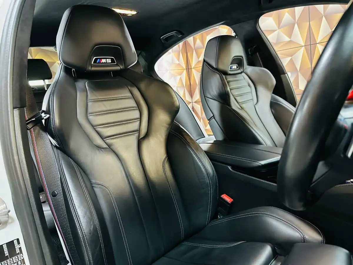 2019-bmw-5-series-44-m5-competition-big-13
