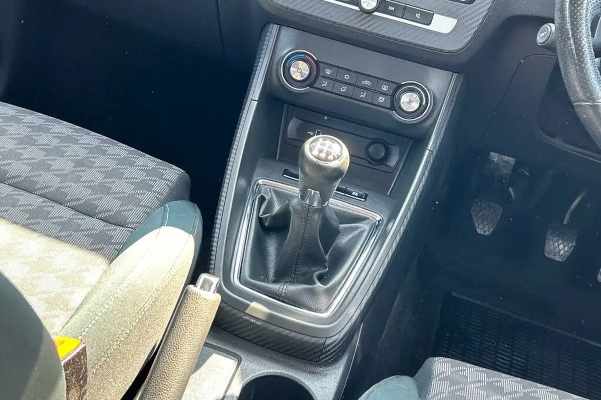 2019-mg-zs-suv-15-vti-tech-excite-105bhp-big-25