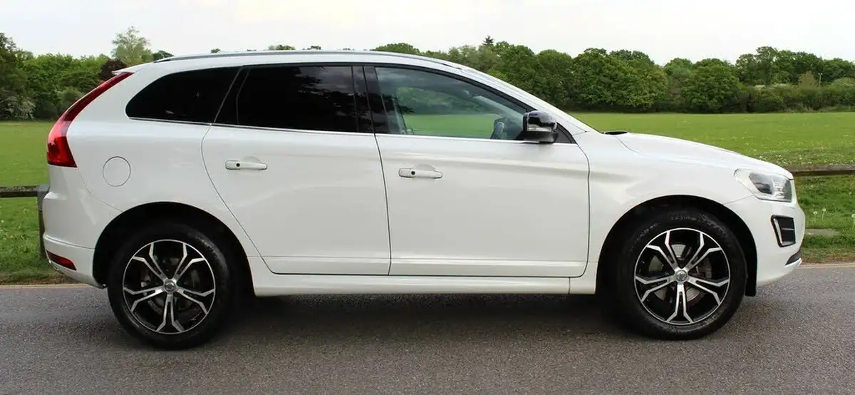 2015-volvo-xc60-big-1
