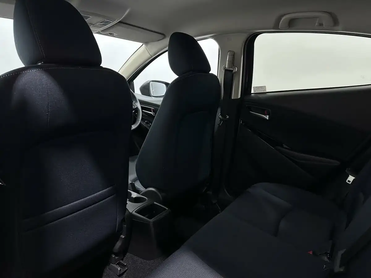 2022-mazda-mazda2-15-e-skyactiv-g-sport-big-33