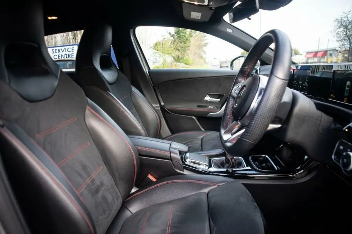2020-mercedes-benz-a-class-13-a200-amg-line-hatchback-5d-big-29
