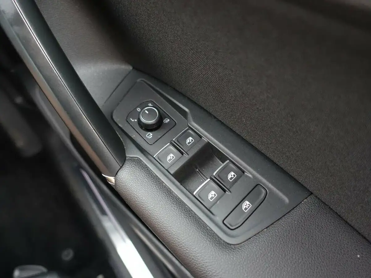 2017-volkswagen-tiguan-20tdi-sel-150ps-4motion-bmt-ss-big-32