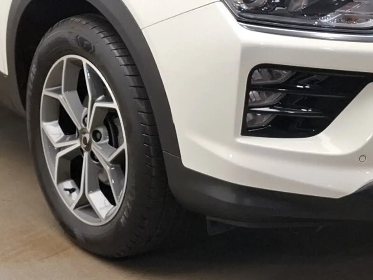 2021-kgm-ssangyong-korando-15-ventura-auto-big-8