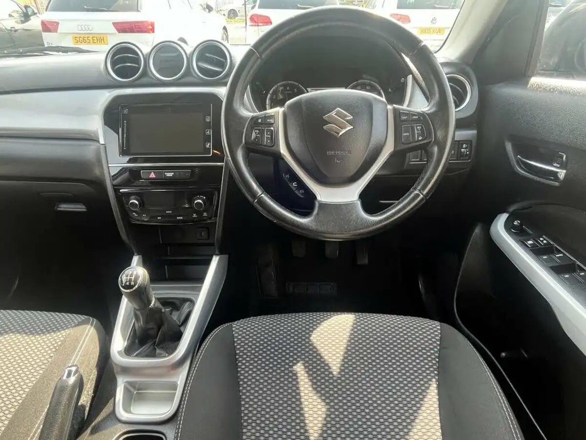 2017-suzuki-vitara-16-sz-t-big-16